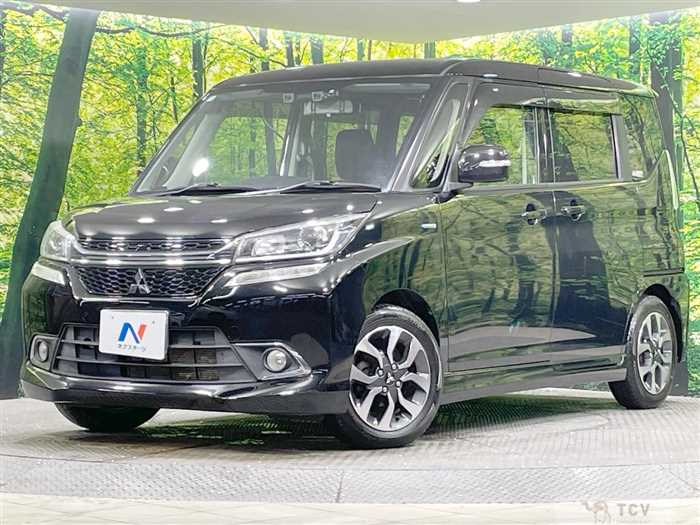 2016 Mitsubishi Delica D2