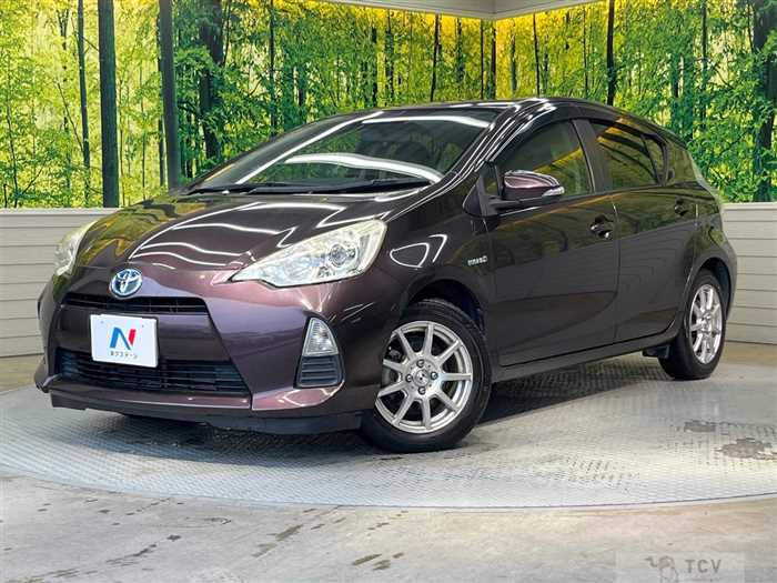 2014 Toyota AQUA