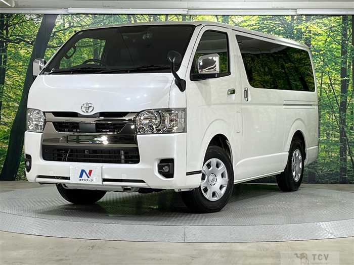 2022 Toyota Hiace Van