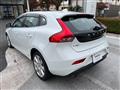 2020 Volvo V40