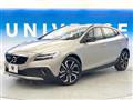2017 Volvo V40