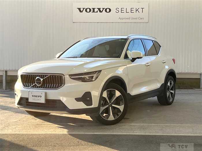 2022 Volvo XC40