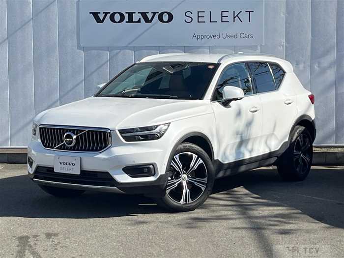 2022 Volvo XC40