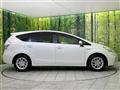 2012 Toyota PRIUS α
