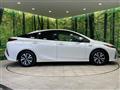 2019 Toyota Prius PHV
