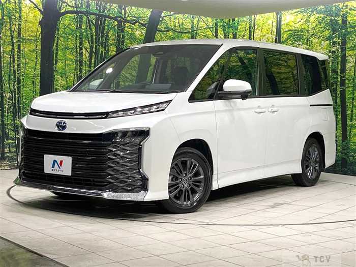 2025 Toyota Voxy