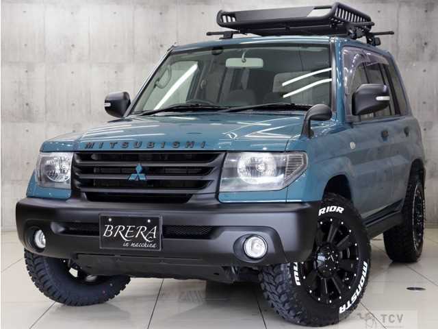 2005 Mitsubishi Pajero iO