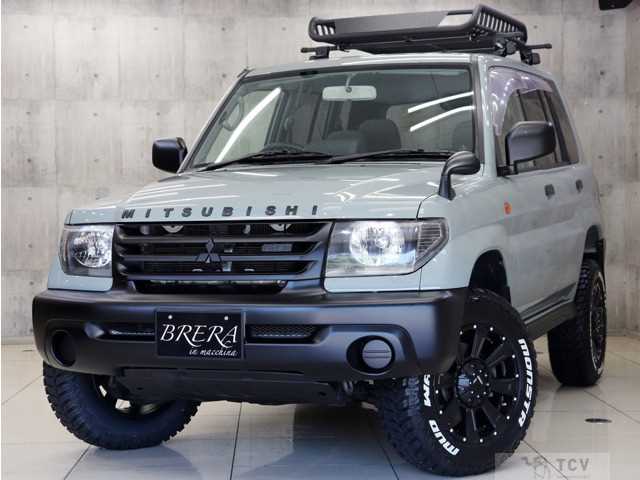 1998 Mitsubishi Pajero iO