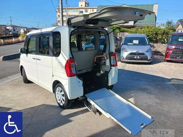 2016 Daihatsu Tanto