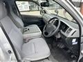 2007 Toyota Hiace Van