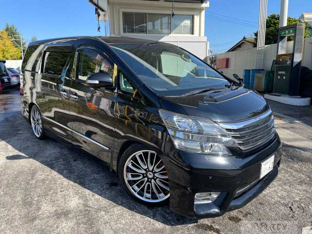 2010 Toyota Vellfire