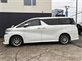 2015 Toyota Vellfire
