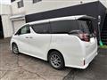 2015 Toyota Vellfire