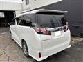 2015 Toyota Vellfire