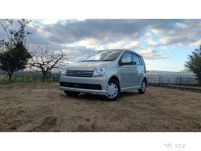 2005 Daihatsu Mira Avy