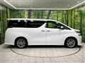 2017 Toyota Vellfire