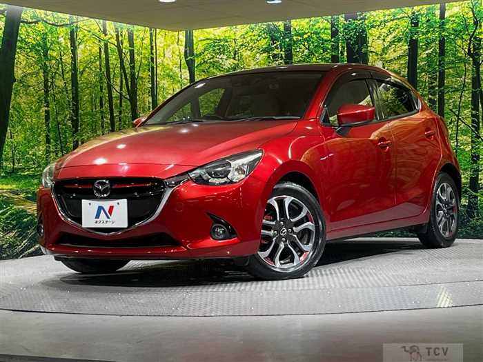 2016 Mazda Demio