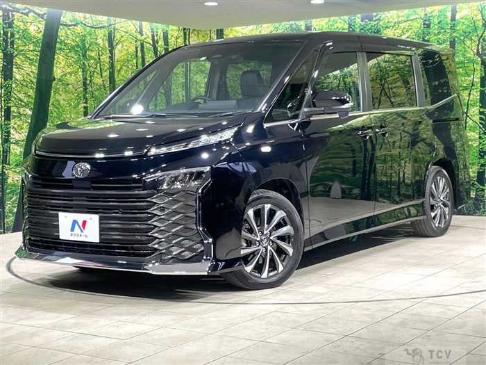 2023 Toyota Voxy