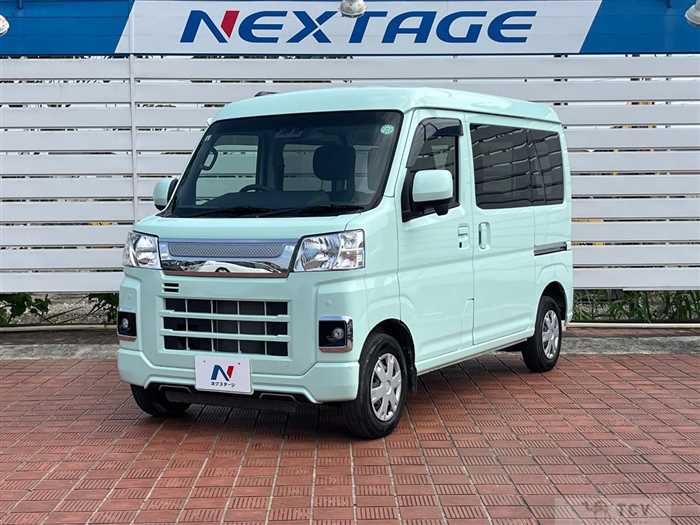 2022 Daihatsu Hijet Cargo