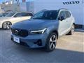 2022 Volvo XC40