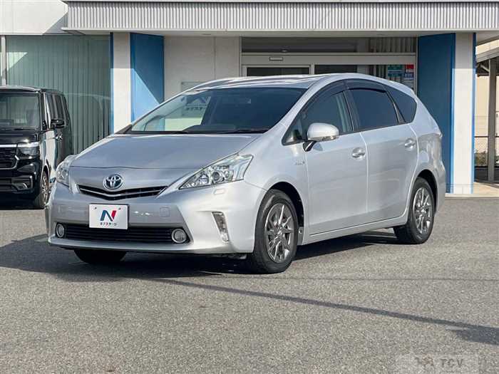 2014 Toyota PRIUS α