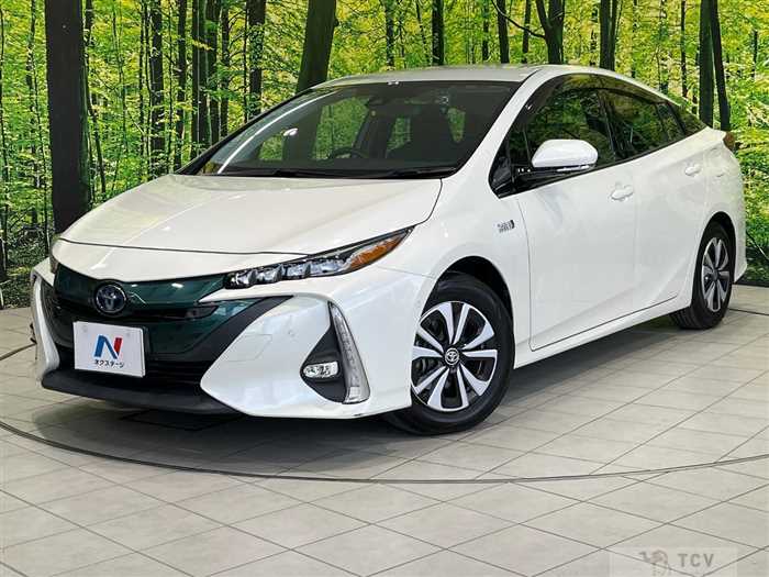 2019 Toyota Prius PHV