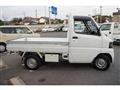 2011 Mitsubishi Minicab Truck