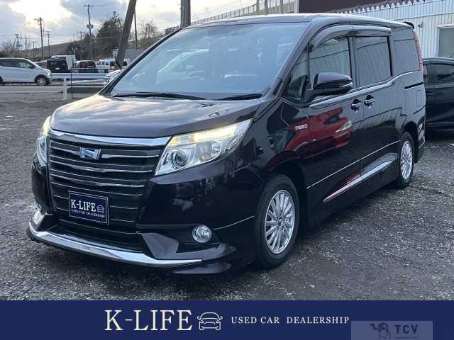 2015 Toyota Noah