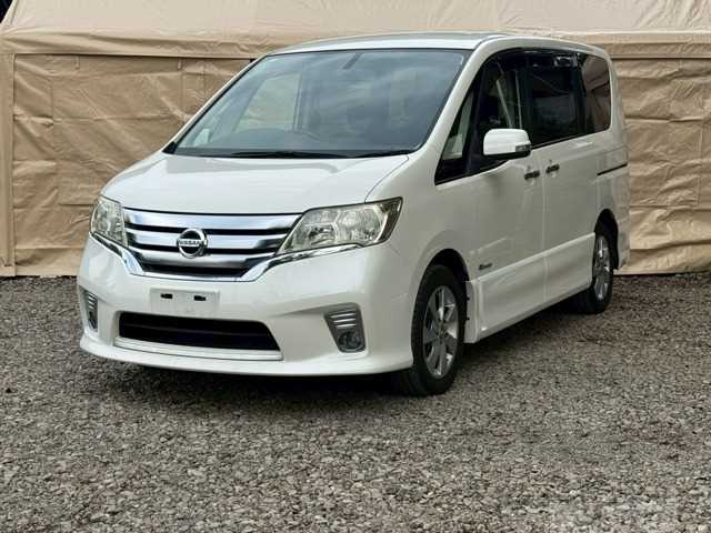 2013 Nissan Serena