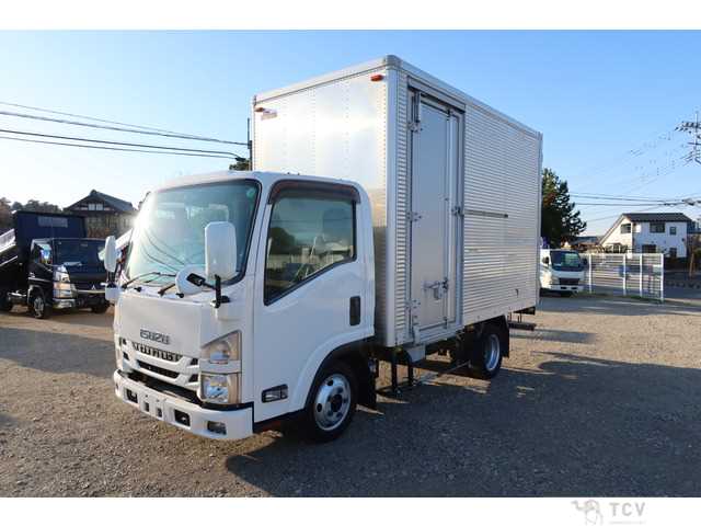 2017 Isuzu Isuzu Others