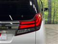 2015 Toyota Alphard