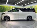 2022 Toyota Alphard