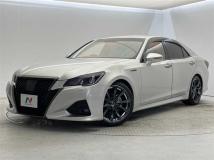 2016 Toyota Crown Hybrid