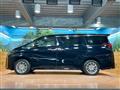 2022 Toyota Alphard Hybrid