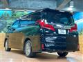 2022 Toyota Alphard Hybrid