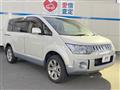 2013 Mitsubishi Delica D5