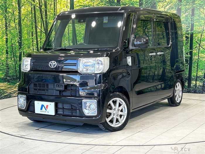 2016 Toyota PIXIS MEGA