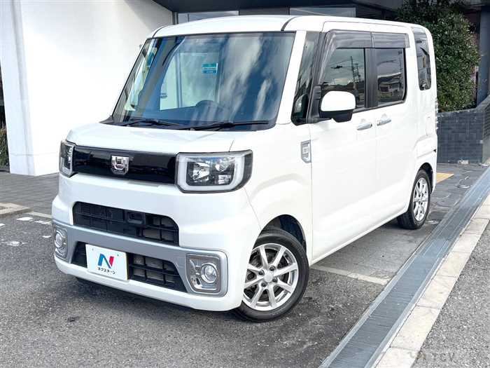 2014 Daihatsu WAKE