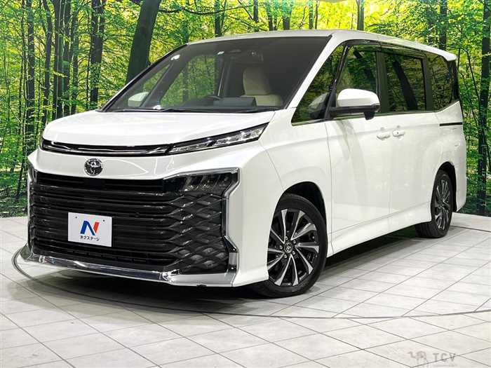 2022 Toyota Voxy
