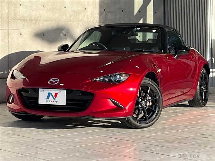 2023 Mazda Roadster