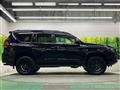 2020 Toyota Land Cruiser Prado