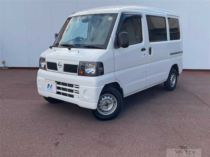 2011 Nissan Clipper Van