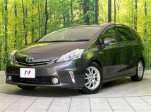 2012 Toyota PRIUS α
