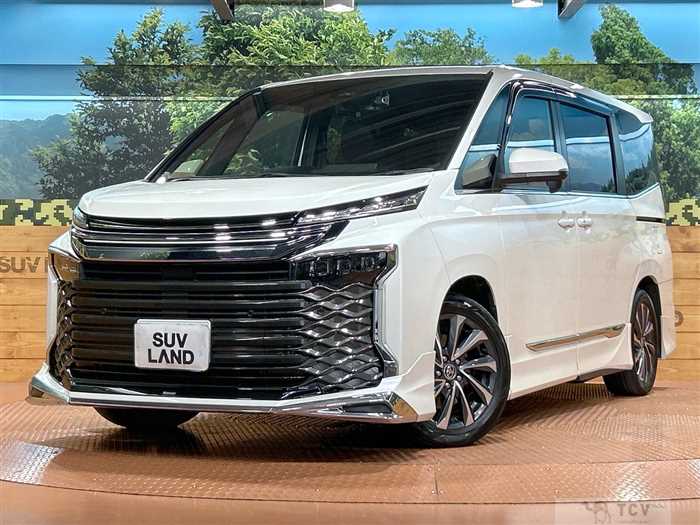 2023 Toyota Voxy