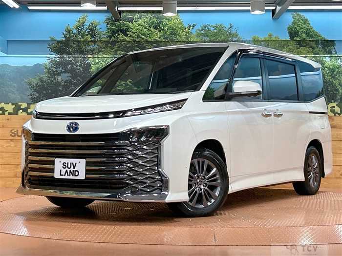 2024 Toyota Voxy