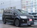 2013 Mitsubishi Delica D5