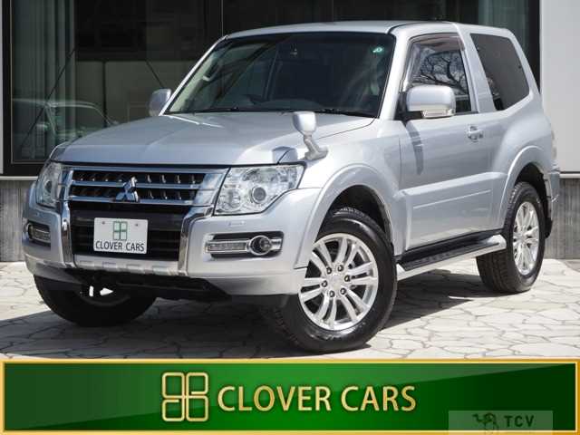 2015 Mitsubishi Pajero