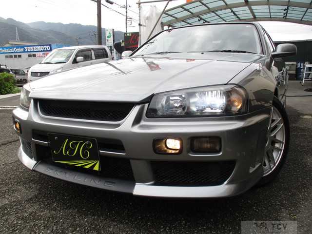 2000 Nissan Skyline