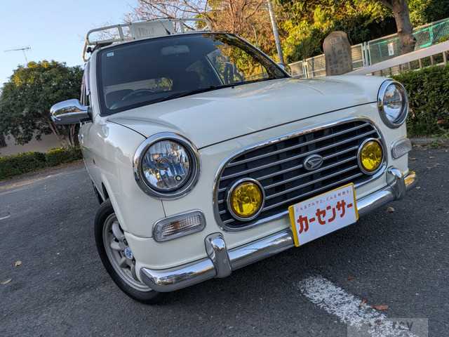 2001 Daihatsu Miragino