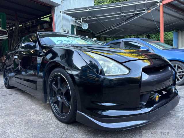 2003 Nissan Skyline Coupe